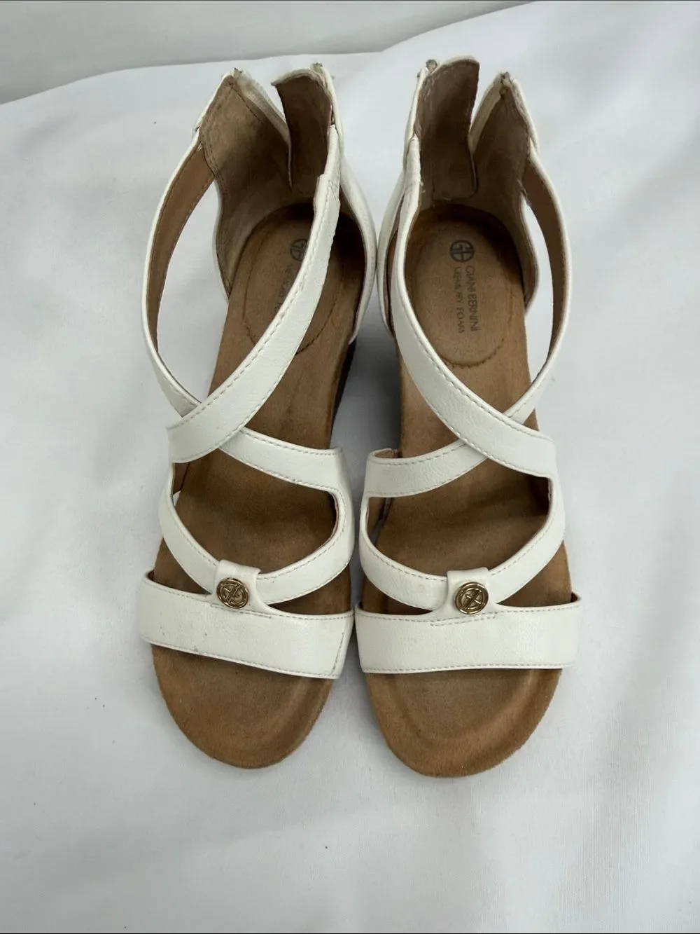 Giani Bernini White Strappy Wedge Sandals with Brown Wedge